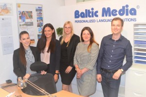 Översättning hos Baltic Media | Hög kvalitet och  konkurrenskraftiga priser Översättningsbyrå Baltic Media Translations etablerades i Sverige 1991 och är en av de ledande leverantörerna inom segmentet för högkvalitativa språktjänster i Norden och Baltikum. Översättningsbyrån har kontor i Stockholm och Riga. Bland våra kunder finns både företag och privatpersoner.